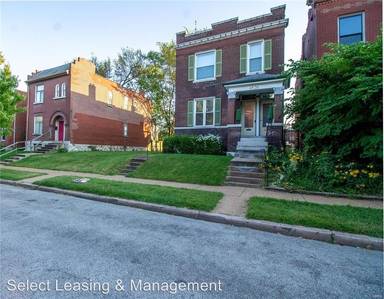 Main picture of 4536 Oakland Ave