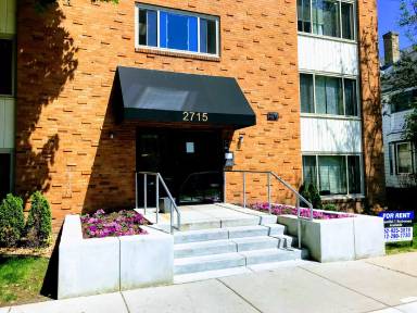 Main picture of 2715 DuPont Ave S