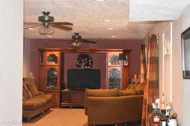 Main picture of 7619 Ilex St
