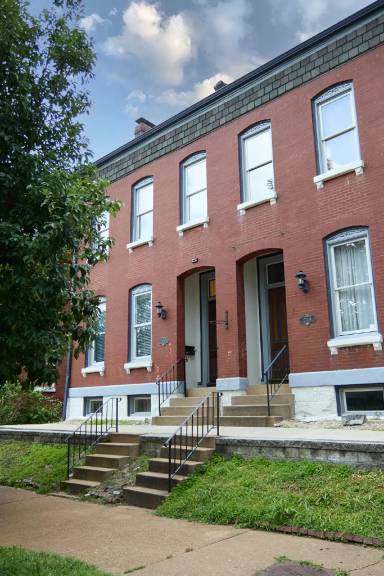 Main picture of 2702 S 13th St