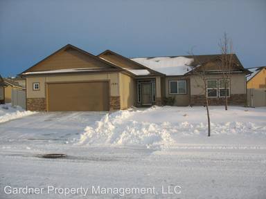 Main picture of 1321 W Belknap Dr