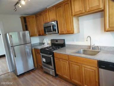 Main picture of 18 Bond St