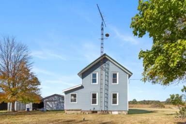Main picture of 2980 Budd Rd