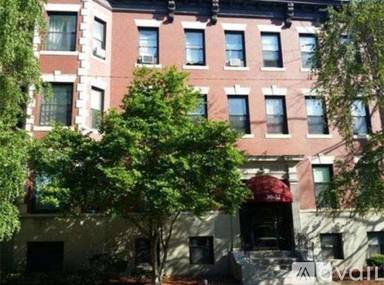 Main picture of 30 Glenville Ave