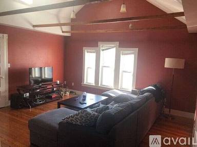 Main picture of 24 Bay State Ave