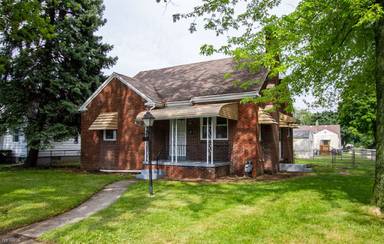 Main picture of 3474 Maher St