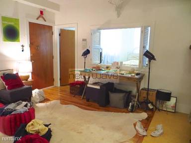 Main picture of 224 Commonwealth Ave