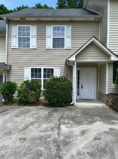 Main picture of 8370 Hollis St