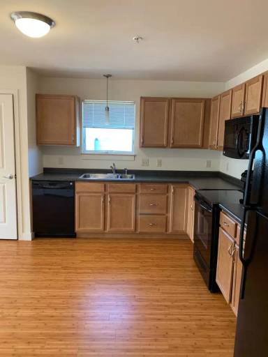 Main picture of Thayer Common Housing