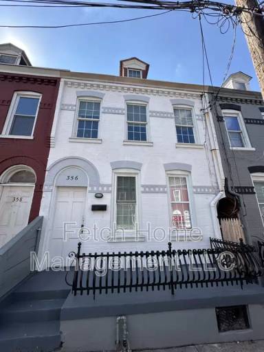 Main picture of 356 Beaver St