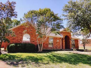 Main picture of 5802 Edinburg Dr