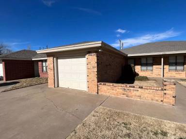 Main picture of 4906 66th St