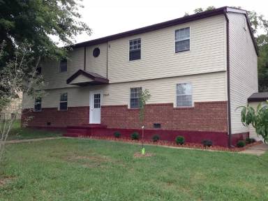 Main picture of 2205 Vienna Rd