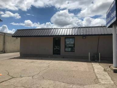 Main picture of 1501 S Fort Hood St
