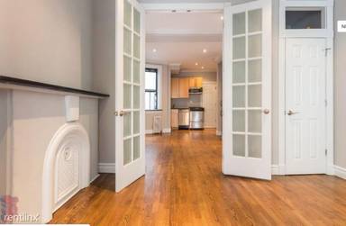 Main picture of 205 E 25th St
