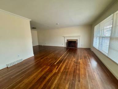 Main picture of 102 Ridge Dr
