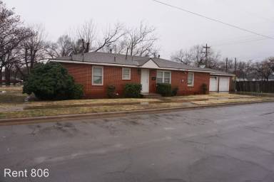 Main picture of 2202 22nd St