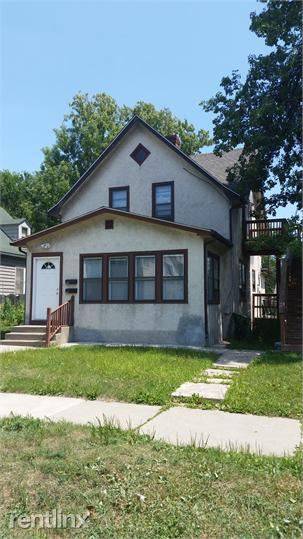 Main picture of 3525 18th Ave S