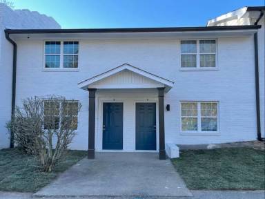 Main picture of 3669 Martin Luther King Dr SW
