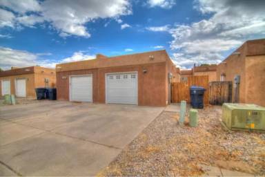 Main picture of 413 Zena Lona St NE