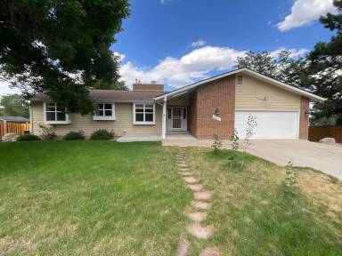 Main picture of 630 Hempstead Pl