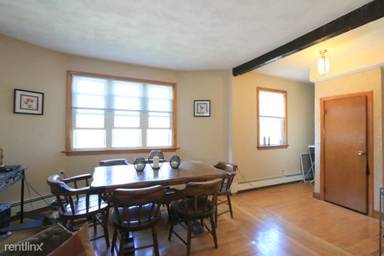 Main picture of 10 Winchester Ct