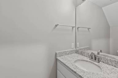 Main picture of 1260 Cross Creek Cir