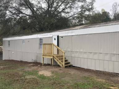 Main picture of Crawford Trailer Park