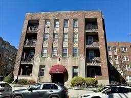 Main picture of 48 Strathmore Rd