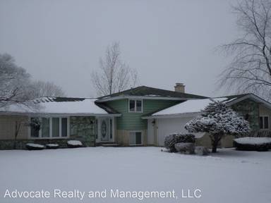 Main picture of 1910 Gordon Ct