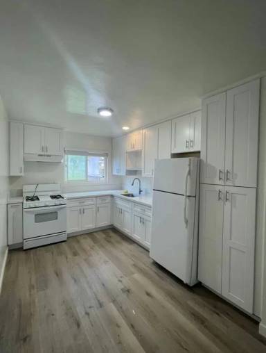 Main picture of 4323 Mission Bay Dr