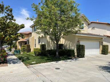 Main picture of 37068 Ascella Ln