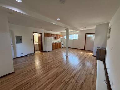 Main picture of 1620 S Union Ave