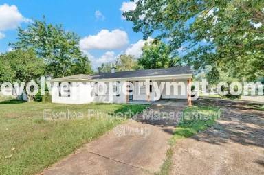 Main picture of 5006 Quince Rd