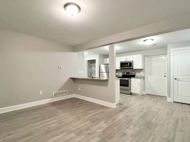 Main picture of 2629 Elmwood Ave