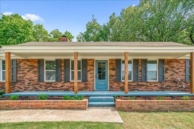 Main picture of 745 Brakebill Ave