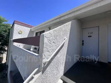 Main picture of 441 Moser Ave