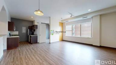 Main picture of 160 E Berkeley St