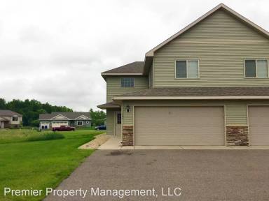 Main picture of 1667 20th Ave NE