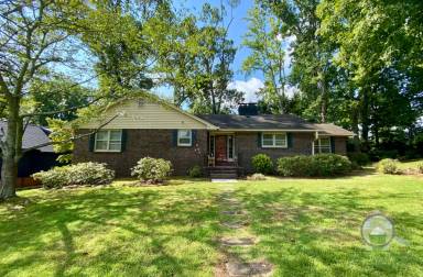 Main picture of 517 Dellwood Dr