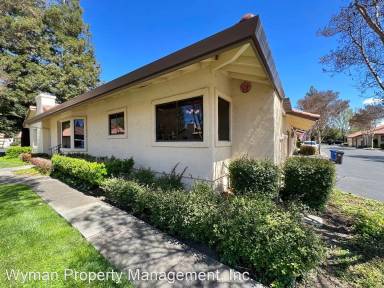 Main picture of 64 Fountain Grove Cir
