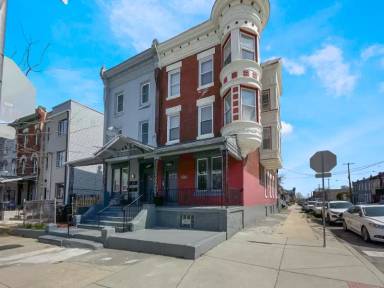 Main picture of 1101 N 41st St
