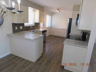 Main picture of 9439 W Burgundy Ave