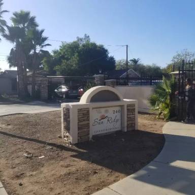 Main picture of 240 W Lincoln Ave