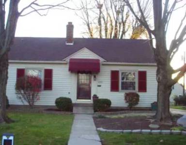 Main picture of 6215 Indianola Ave