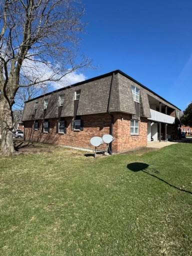 Main picture of 404 Hickory Cir