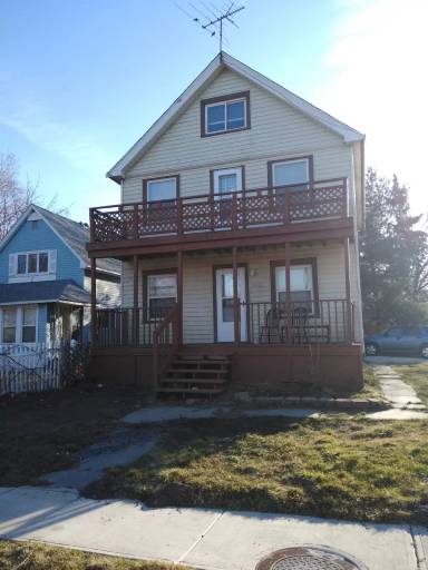 Main picture of 1939 W 79th St