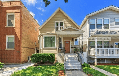 Main picture of 4020 N Troy St
