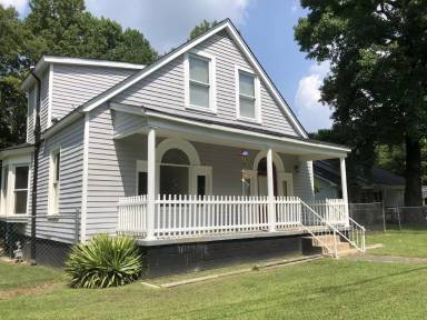 Main picture of 4311 Kildare Dr