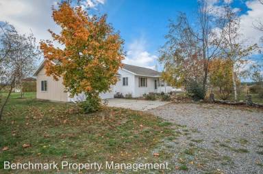 Main picture of 28744 N Caribou Ave